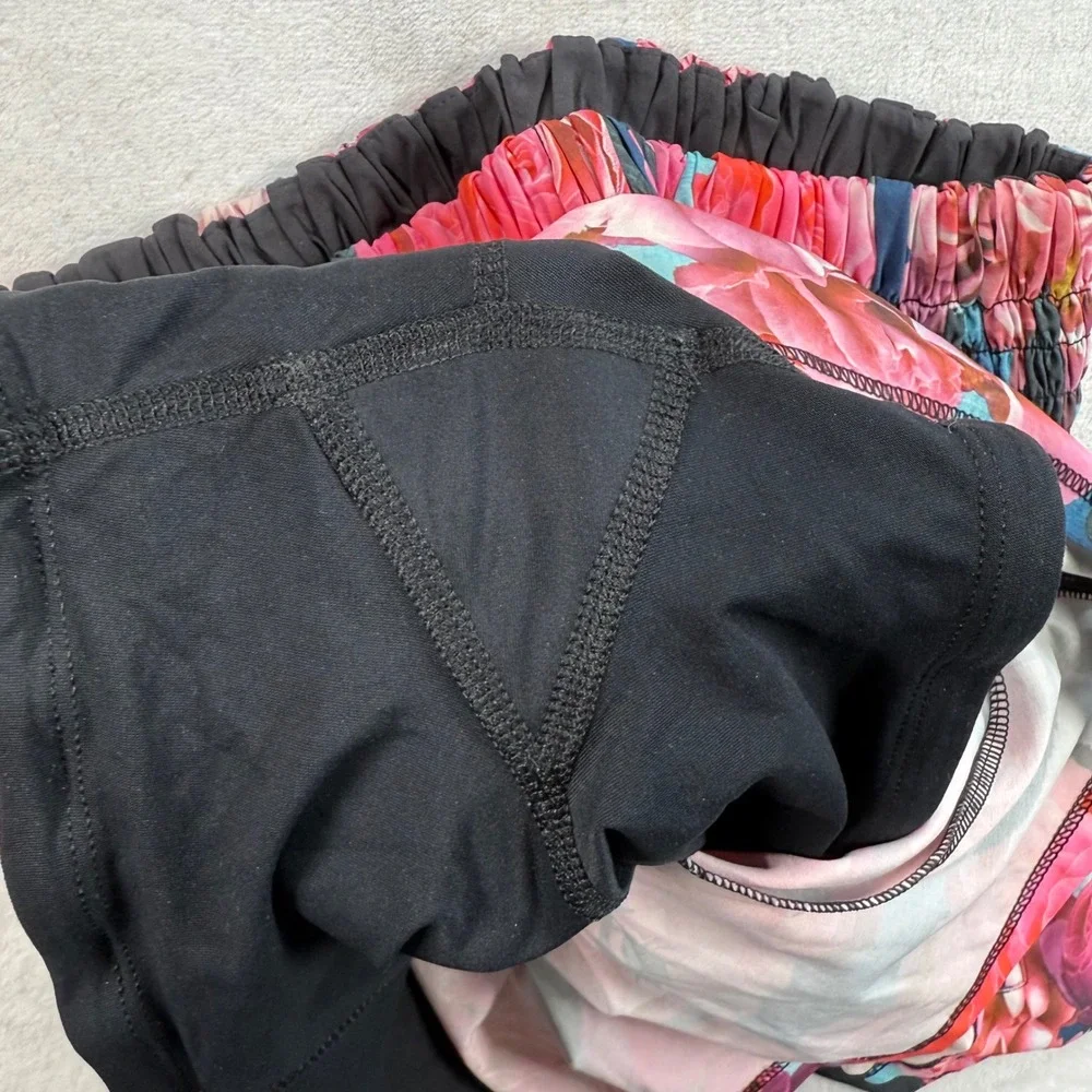 Lululemon Hot Hitter Skort Secret Garden Hot Pink Roses‎ Floral Smocked Waist 2
